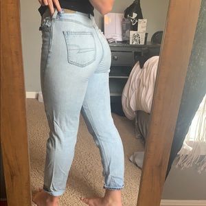 American Eagle Mom Jeans